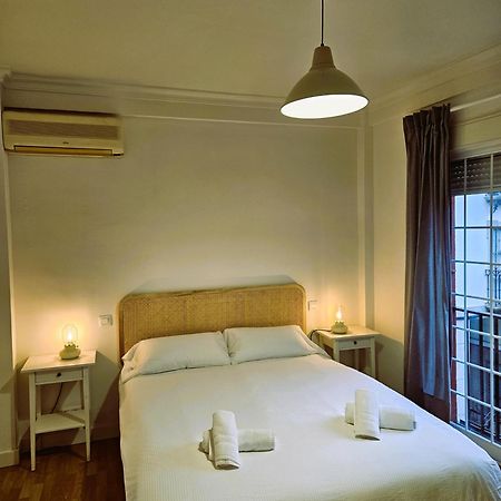 Triana Pura Life Apartment Севиля Екстериор снимка